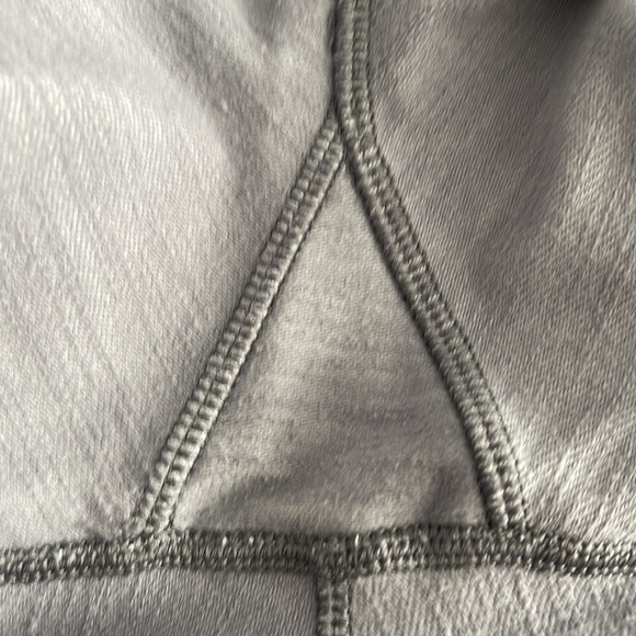 Lululemon grey shorts space dye - Picture 8 of 8